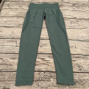 NVGTN Green High Rise Leggings Size Small